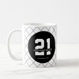 Taza De Café Personalizado 21º cumpleaños Moderno y elegante