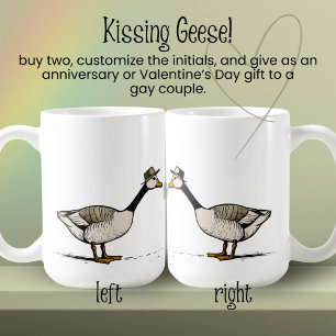 Taza De Café Personalizado de ganso besando a pareja gay