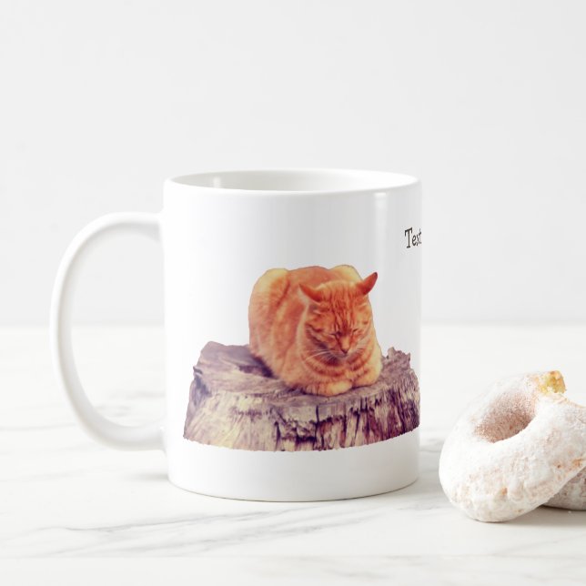 Taza De Café Personalizado de un gato de Naranja corto (Con donut)