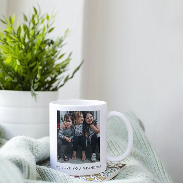 Taza De Café Personalizado te queremos foto de abuela simple (Subido por el creador)