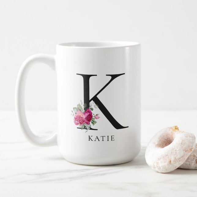 Taza De Café ¡Personalízalo! Sweet Peonies Inicial 15oz Mug (Con donut)