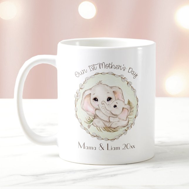 Taza De Café Personalizan el primer elefante verde en el día de (First Mother's Day Boy Green Elephant Personalized Coffee Mug)