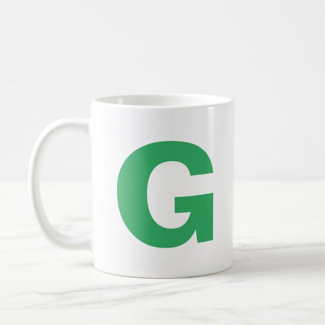 Taza De Café Personalizar el monograma inicial verde de escritu (Izquierda)