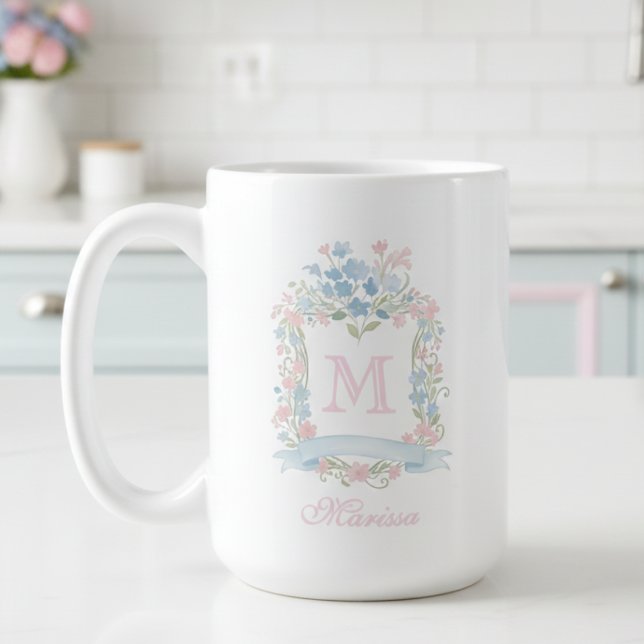 Taza De Café Personalized Floral Crest Mug (pretty preppy grandmillennial vintage mug with family crest monogram script calligraphy typography)
