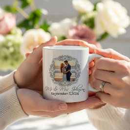 Taza De Café Personalized frame newlyweds mug