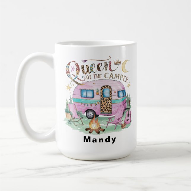 Taza De Café Personalized "Queen of the Camper" Glamping (Izquierda)