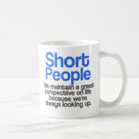 Personas cortas citan a Mug