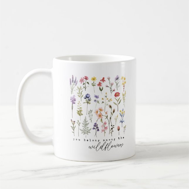 Taza De Café Perteneces Entre El Monograma Del Personalizado Wi (Izquierda)