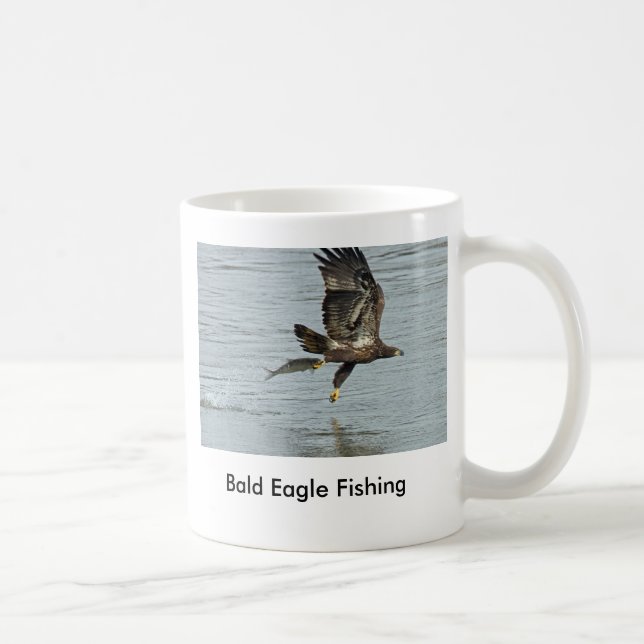 Taza De Café Pesca de Eagle calvo (Derecha)