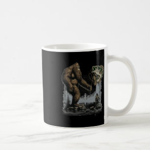 Taza De Café Pesca de pie gigante Funny Pescado Sasquatch