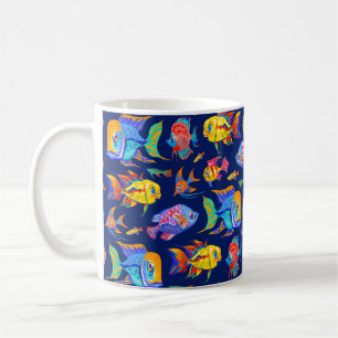 Taza De Café Pesca tropical divertida en azul oscuro