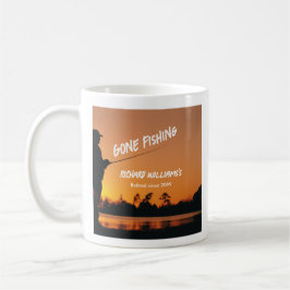 Taza De Café Pescador retirado de la puesta de sol