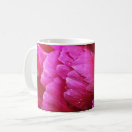 Taza de café - Pétalos de flor de peonía después d