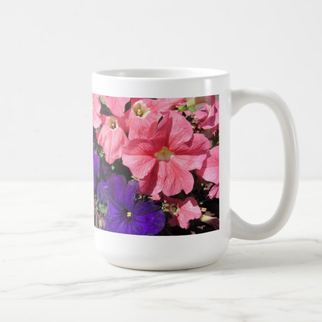 Taza De Café Petunias rosadas y moradas (Derecha)