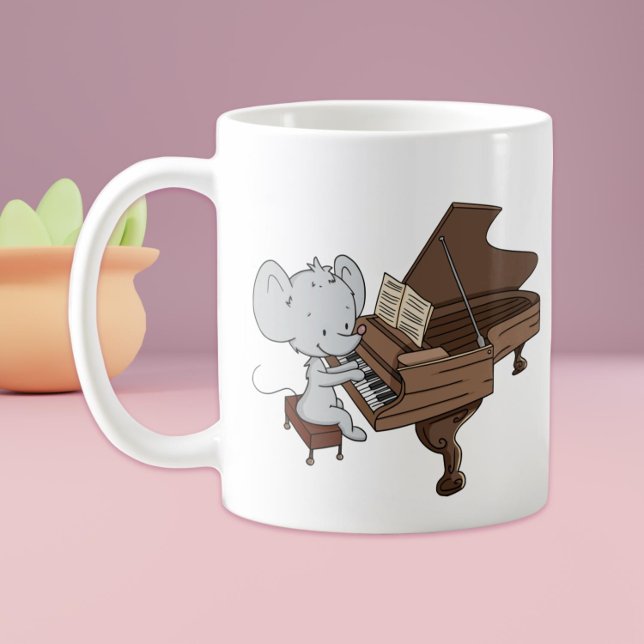 Taza De Café Pianista Cute Ratón Recital Jugando Piano (Cute pianist mug for mouse lovers by Kinda Cute by Patricia Alvarez)