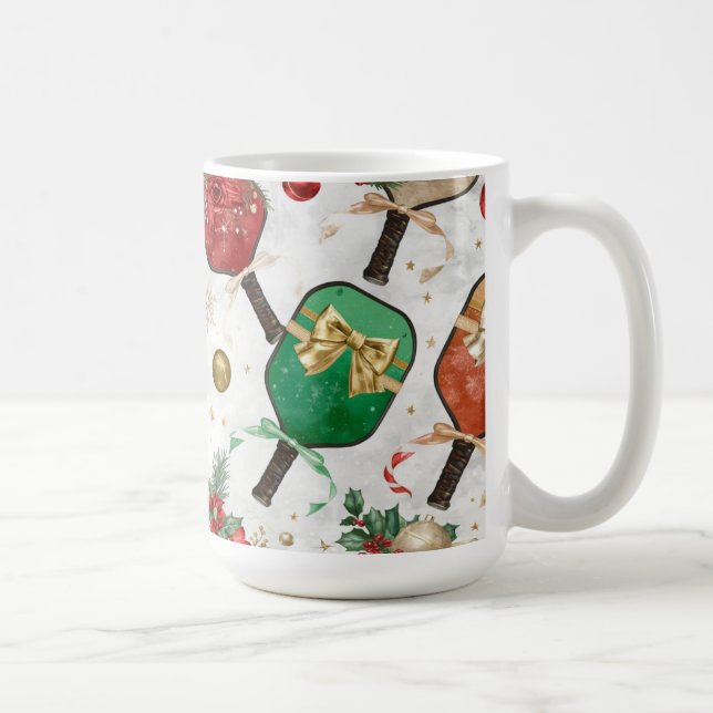 Taza De Café Pickleball Christmas themed with Paddle  (Derecha)