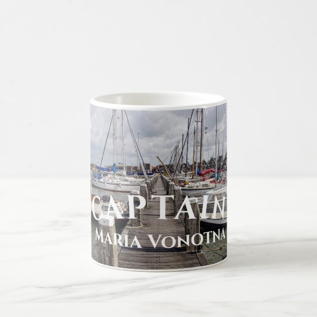 Taza De Café Pier con embarcaciones y yates en Marken, Países B (Centro)