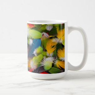 Taza De Café Pila de plumas coloridas