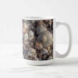 Taza De Café Pila de Seashells