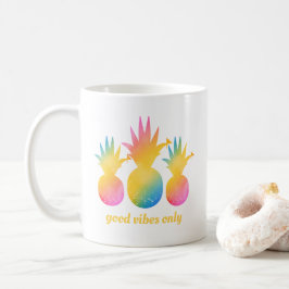 Taza De Café Piña Arcoíris Solo Buenas Vibraciones