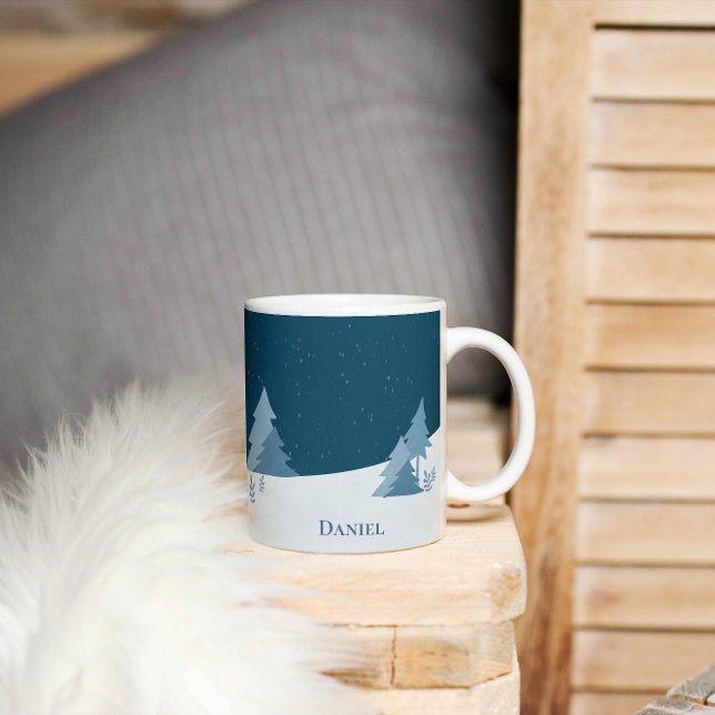 Taza De Café Pine Woods | Invierno | Nombre personalizado (Subido por el creador)