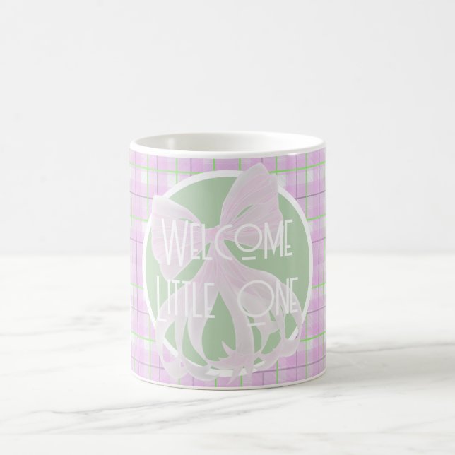Taza De Café Pink bow-Welcome Little One- pink green plaid (Centro)