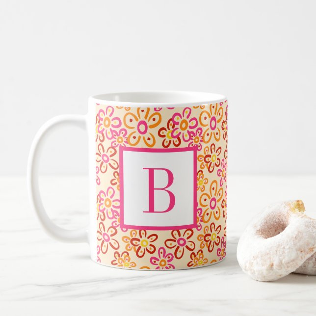 Taza De Café Pink Orange Retro Daisy Flowers Initial Monogram (Con donut)