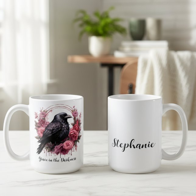 Taza De Café Pink Roses Raven (Floral black raven personalized coffee mug)