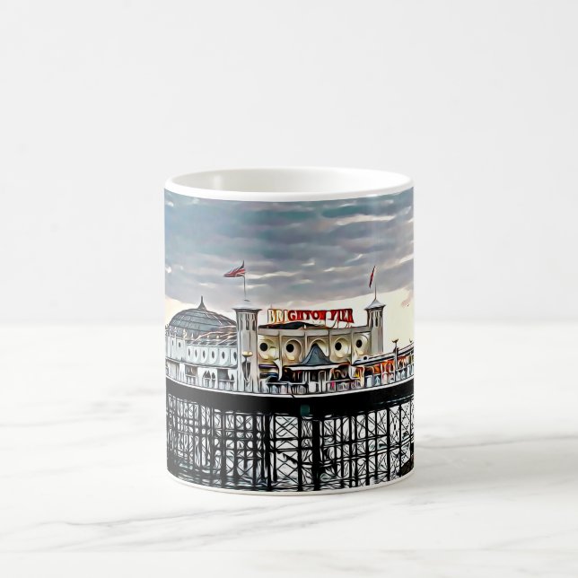 Taza De Café Pintura digital de Brighton Pier & Cloudy Sky  (Centro)