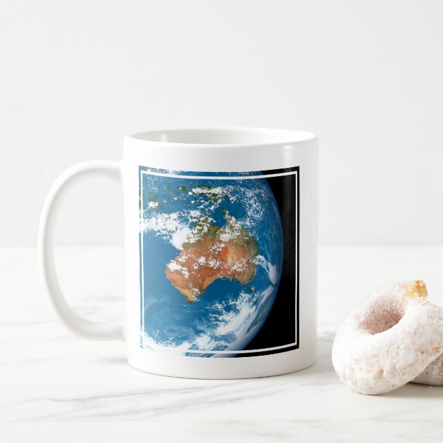 Taza De Café Planeta Tierra Mostrando Nubes Sobre Australia. (Con donut)
