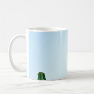 Taza De Café Planta de cactus verdes en fondo blanco