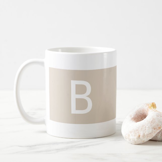 Taza De Café Plantilla de personalizado Monograma moderno inici (Con donut)