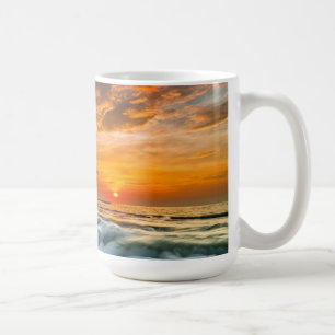 Taza De Café Playa de Manyar en la salida del sol