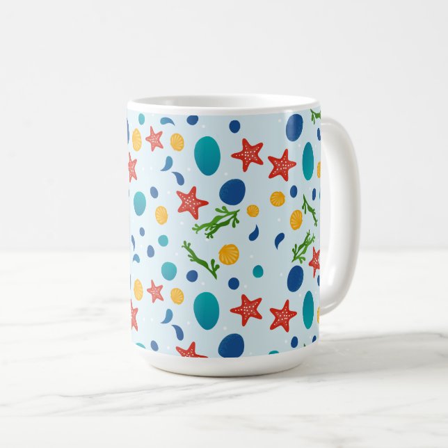 Taza De Café Playa del océano con peces estrella, conchas y pie (Anverso derecho)