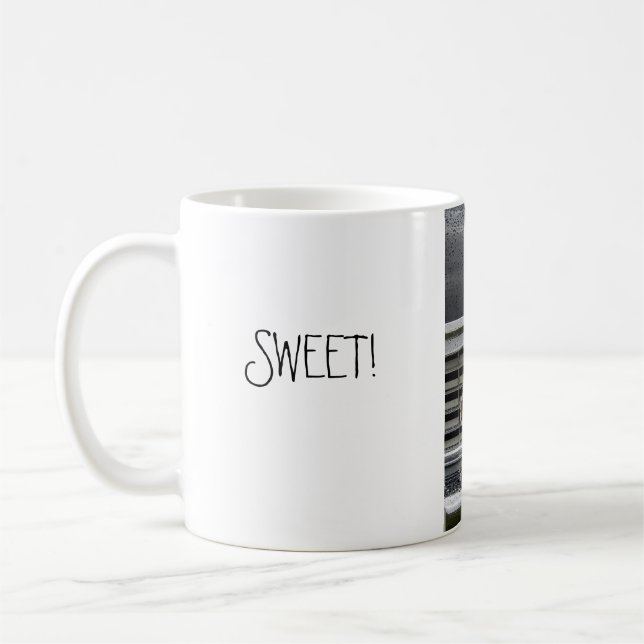 Taza De Café ¡Plymouth en la lluvia, DULCE! (Izquierda)