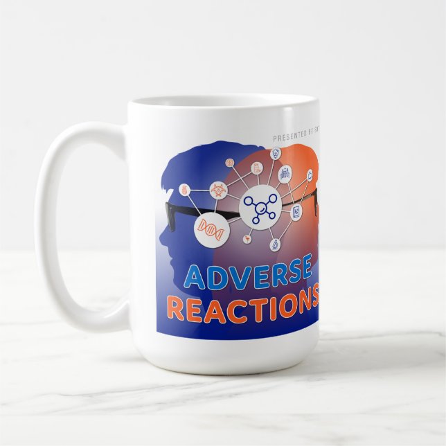 Taza De Café Podcast de reacciones adversas - Classic Mug 15 oz (Izquierda)