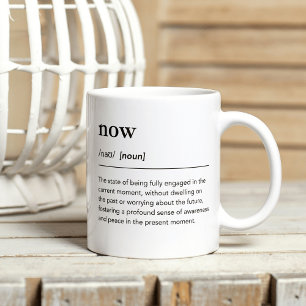 Taza De Café Poder minimalista de la definición de ahora de la