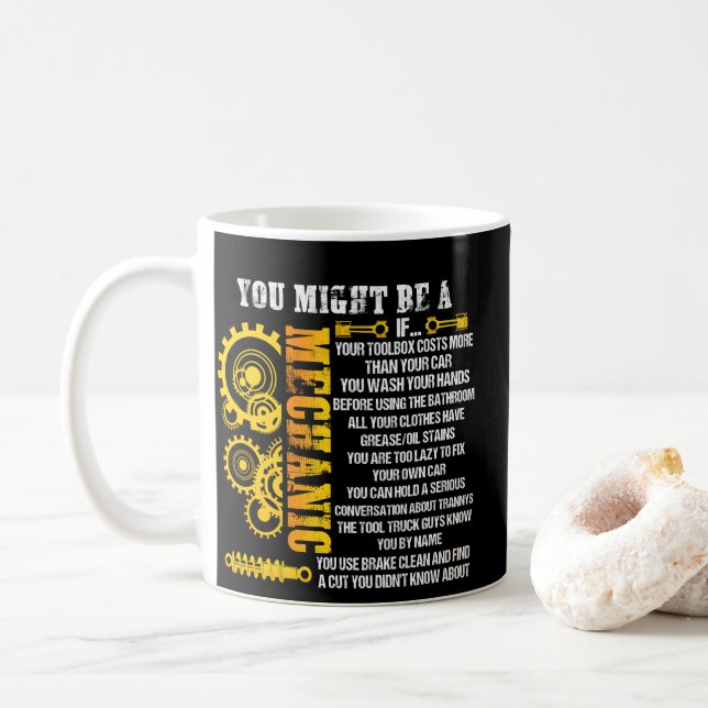 Taza De Café Podría Ser Un Mecánico Si Las Razones Para La Mecá (Con donut)