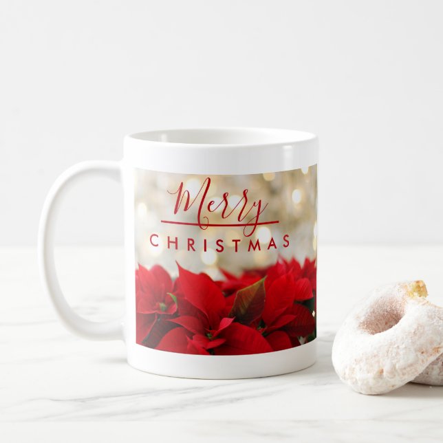 Taza De Café Poinsettias rojas con Navidades del Bokeh de Oro (Con donut)