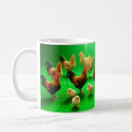 Taza De Café Pollos sobre un fondo verde