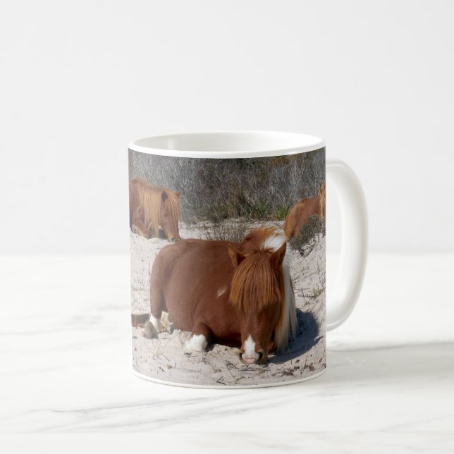 Taza De Café Poniendo en la mira a los ponis salvajes en el par (Anverso derecho)