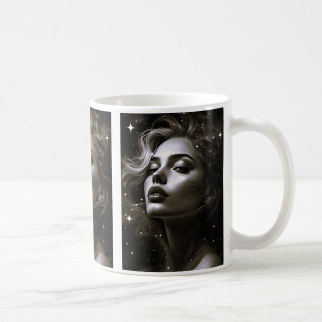 Taza De Café Portrait d'une beauté cosmique. (Derecha)