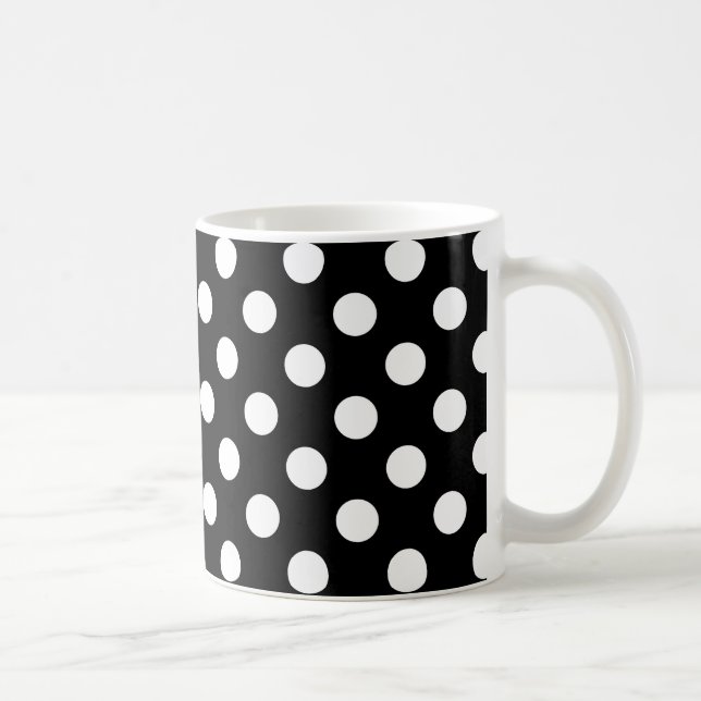 Taza De Café Pos de polka blanco sobre negro (Derecha)