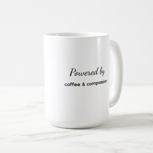 Taza De Café Powered by Coffee & Compassion Mug (Anverso derecho)