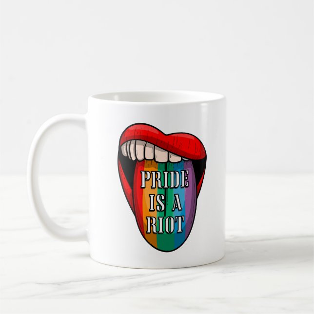 Taza De Café PRIDE is a riot (Izquierda)