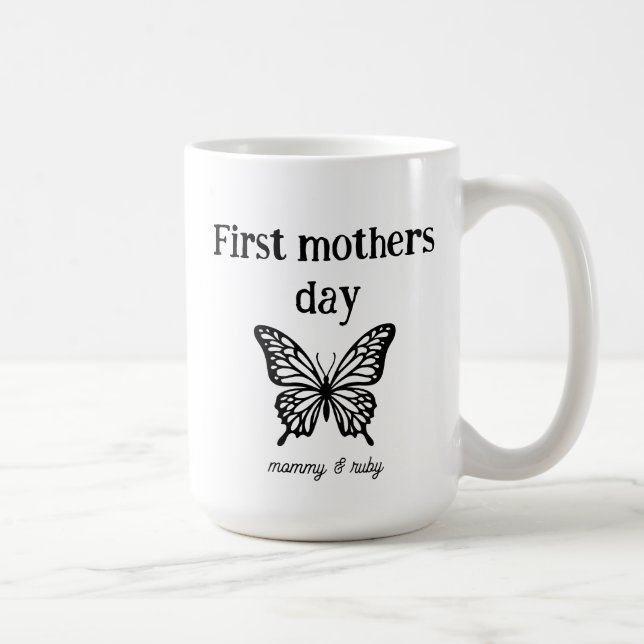 Taza De Café Primer día de las madres script mama personalizado (Derecha)