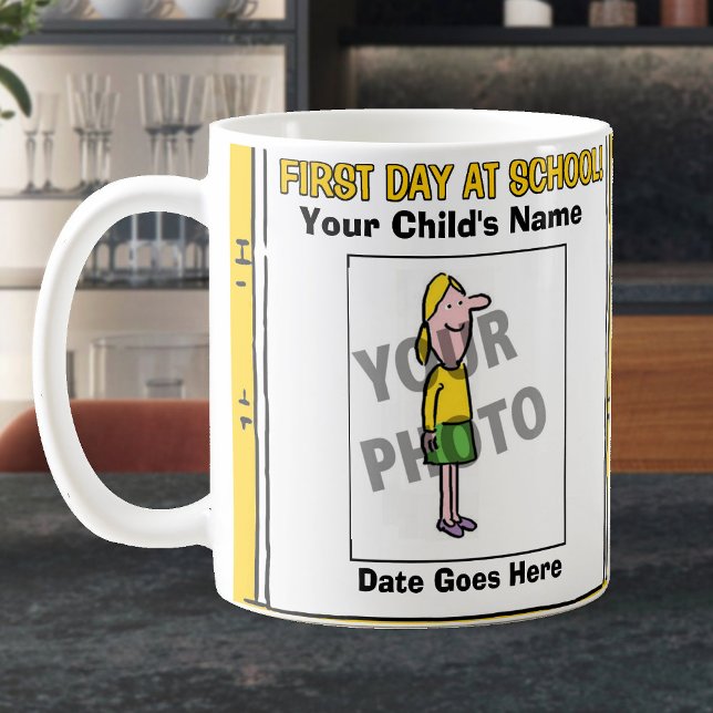Taza De Café Primer día en el colegio Mug (Subido por el creador)