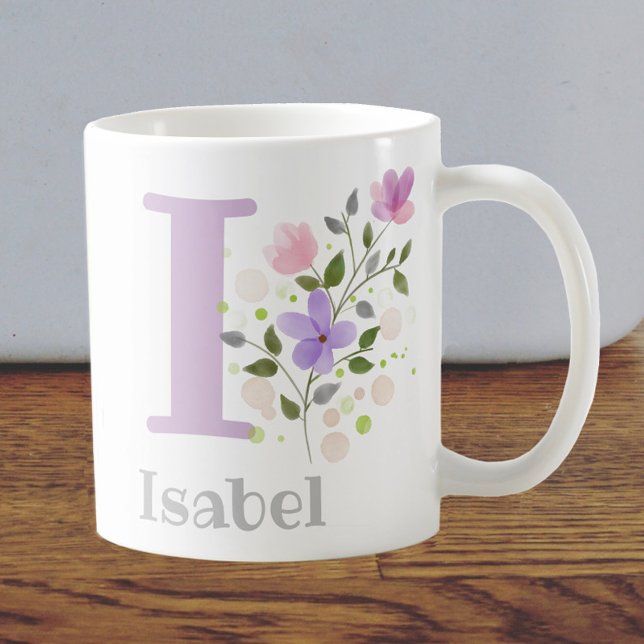 Taza De Café Primer nombre inicial más Isabel con flores (Subido por el creador)