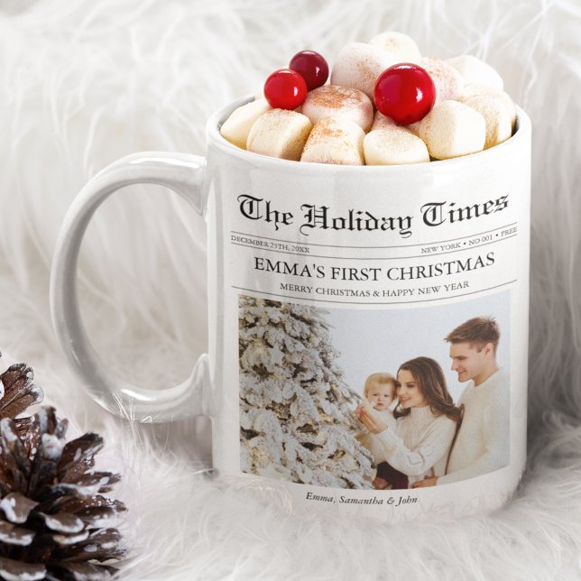Taza De Café Primera foto de la familia de bebés navideños en e (Baby's First Christmas Mug Perfect Gift for Grandparents Keepsake Newspaper Aesthetic Unique)