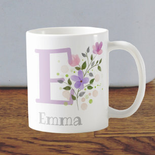 Taza De Café Primera inicial más nombre Emma con flores
